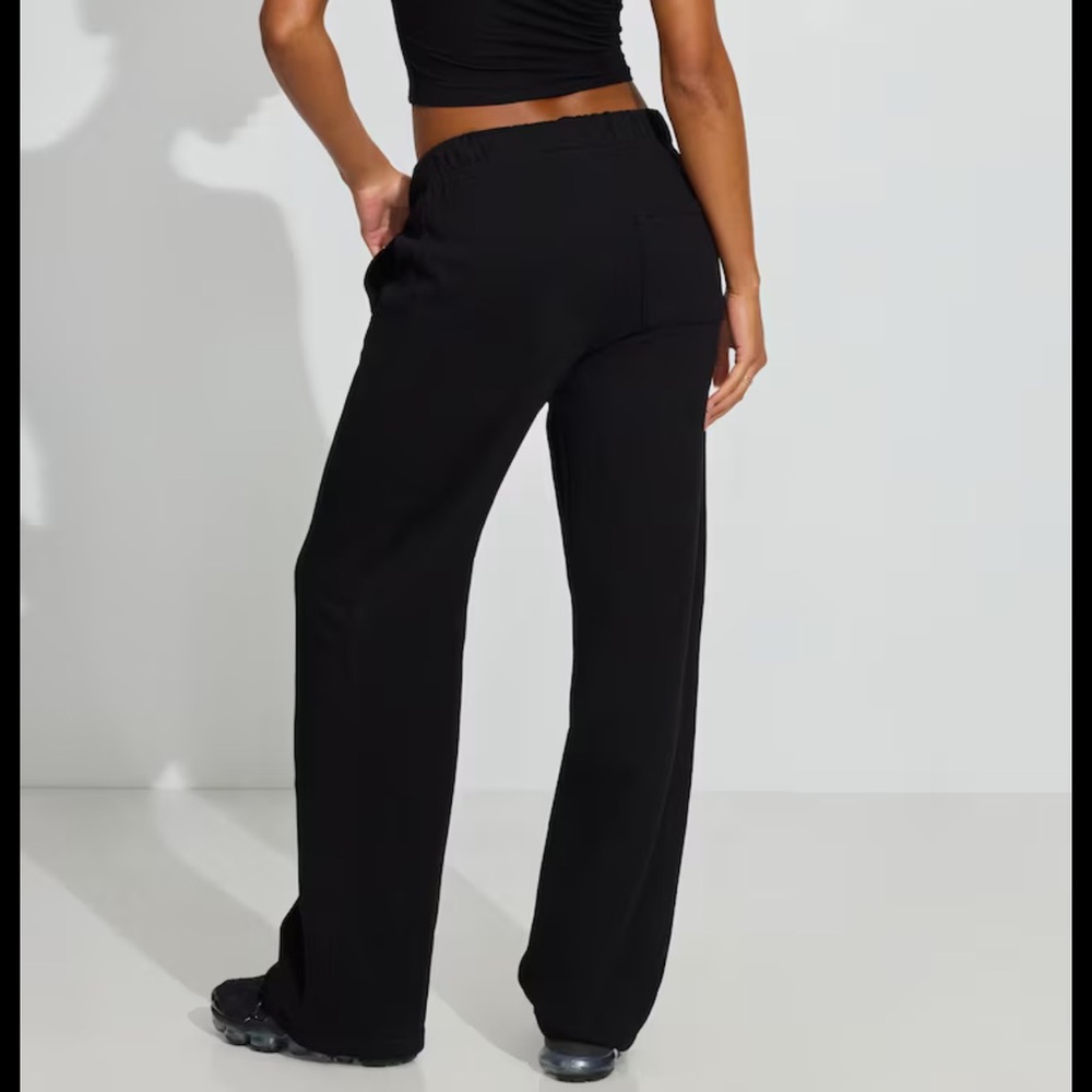Garage UltraFleece Straight Leg Sweatpants Black NWT Size L - Picture 2 of 10